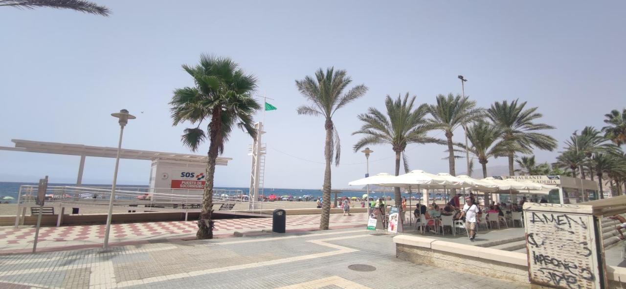 Apartamento Playa Zapillo Almería Dış mekan fotoğraf